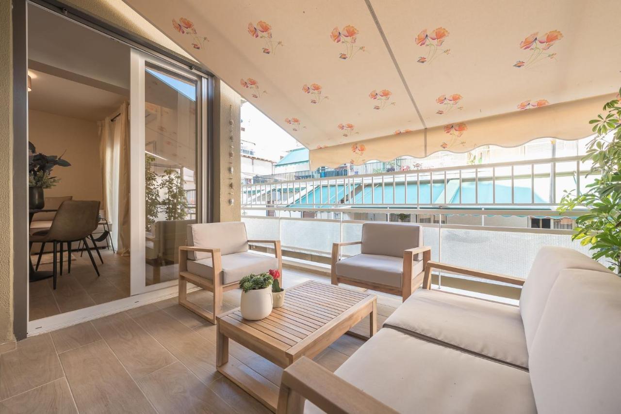 Beautiful & Renovated Aprtm In Piraeus Daire Dış mekan fotoğraf
